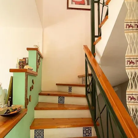 Hill House *