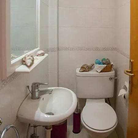 Hill House Homestay