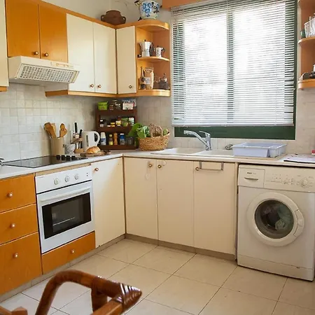 Hill House Homestay Paphos